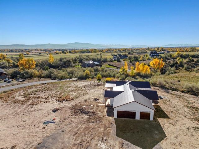 14447 5950 Road, Montrose, CO 81403
