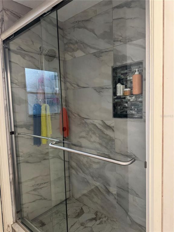 Image 19 of property listing at 1826 IMPERIAL PALM DRIVE, Apopka, FL 32712