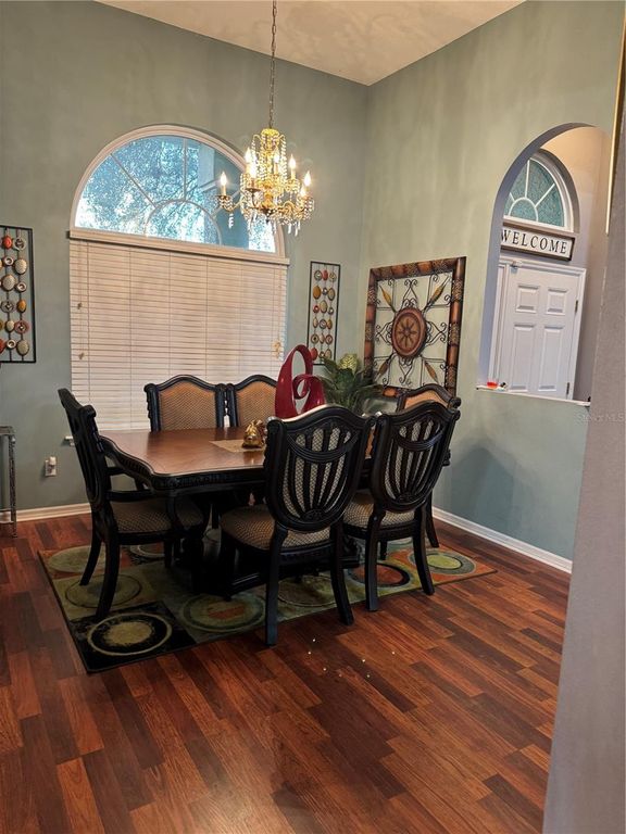 Image 5 of property listing at 1826 IMPERIAL PALM DRIVE, Apopka, FL 32712