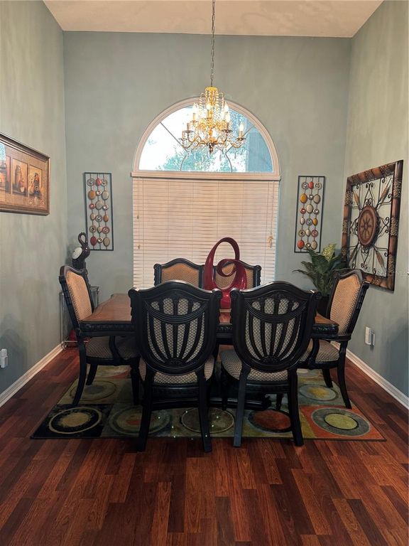 Image 6 of property listing at 1826 IMPERIAL PALM DRIVE, Apopka, FL 32712