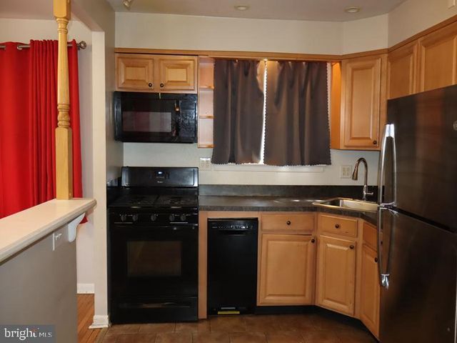 1317 FITZWATERTOWN RD, Abington, PA 19001