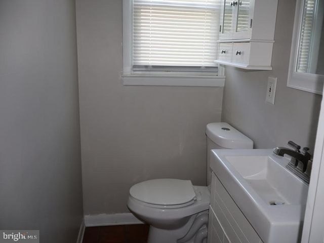 1317 FITZWATERTOWN RD, Abington, PA 19001