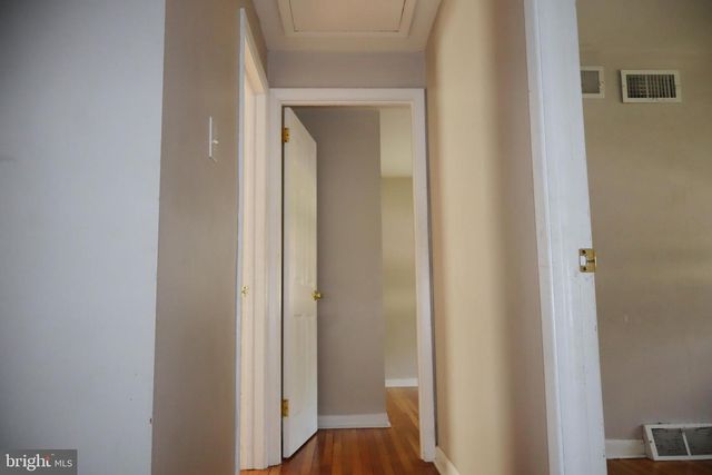 1317 FITZWATERTOWN RD, Abington, PA 19001