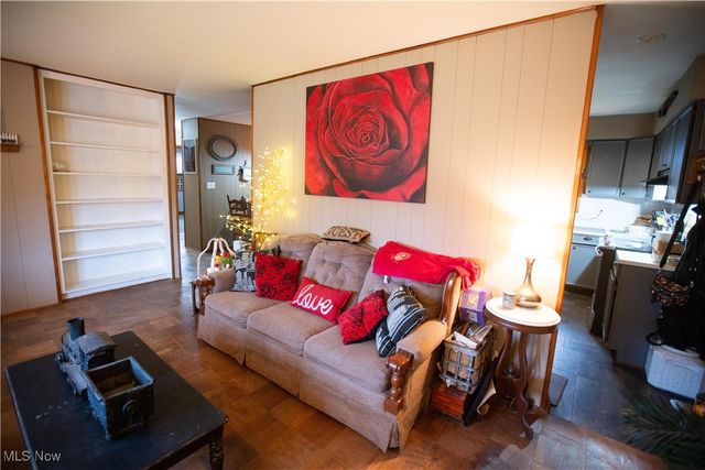 20 Silver Globe Road, Marietta, OH 45750