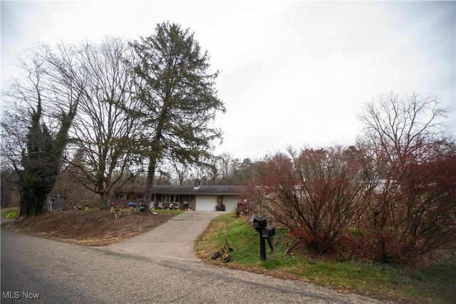 20 Silver Globe Road, Marietta, OH 45750