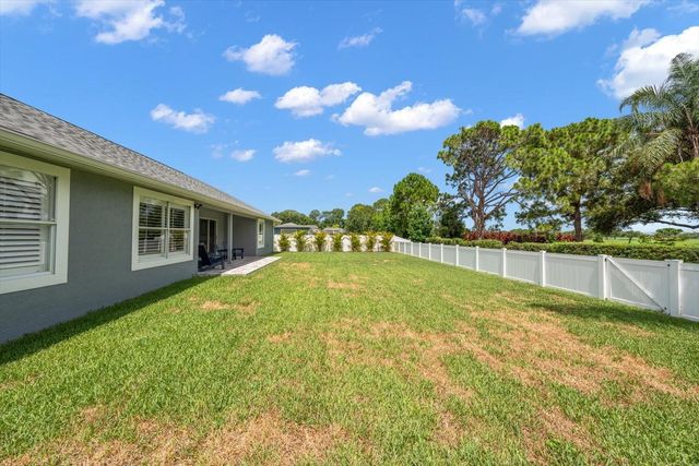 668 MEHLENBACHER ROAD, Belleair, FL 33756