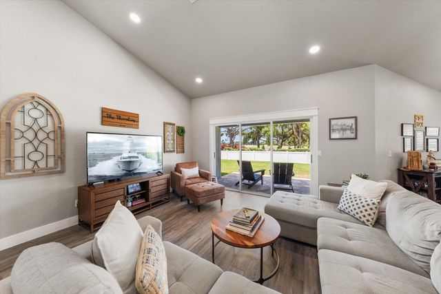 668 MEHLENBACHER ROAD, Belleair, FL 33756