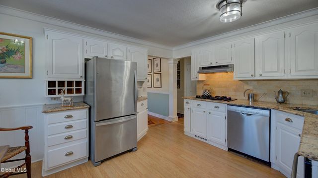 834 Jamaica Road, Schenectady, NY 12309