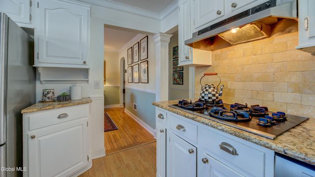 834 Jamaica Road, Schenectady, NY 12309