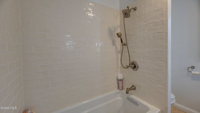 834 Jamaica Road, Schenectady, NY 12309