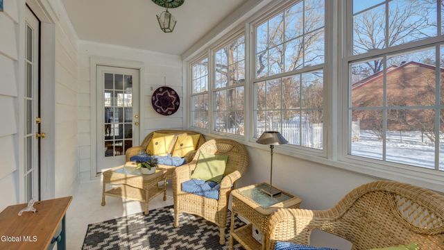 834 Jamaica Road, Schenectady, NY 12309