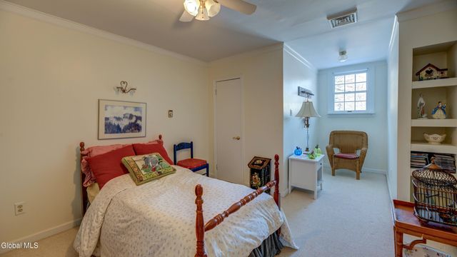 834 Jamaica Road, Schenectady, NY 12309