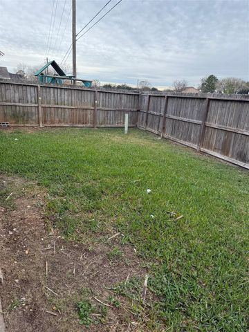 7704 Sign Street, Houston, TX 77489