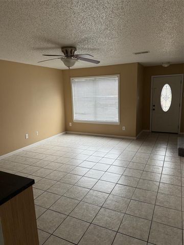 7704 Sign Street, Houston, TX 77489