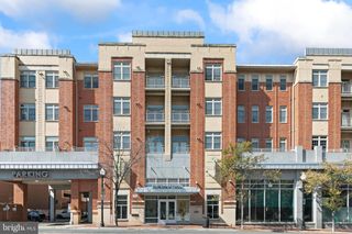 309 HOLLAND LN #135, Alexandria, VA 22314