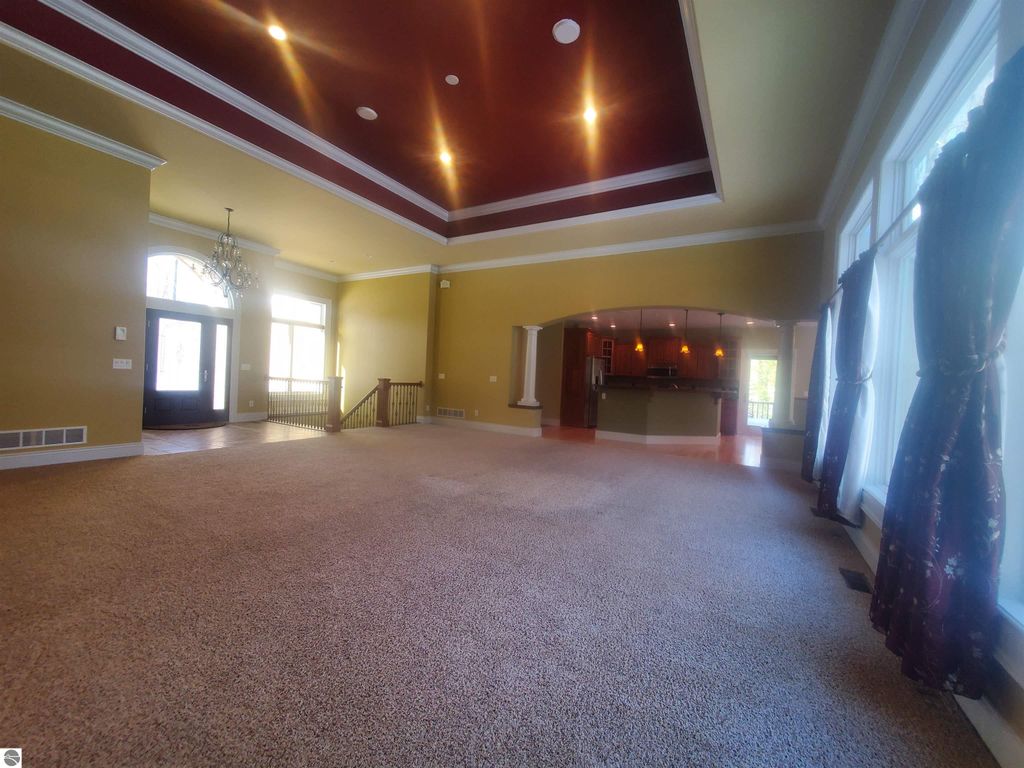 Image 5 of property listing at 2594 Blue Meadow Drive, Traverse City, MI 49685