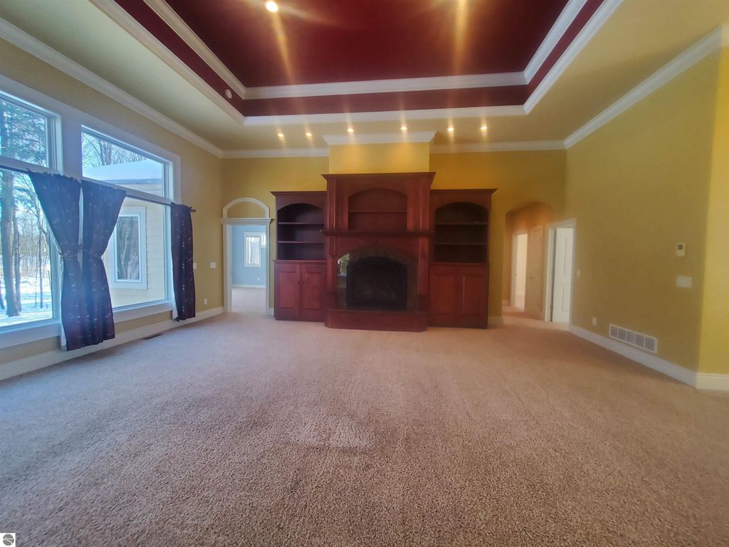 Image 7 of property listing at 2594 Blue Meadow Drive, Traverse City, MI 49685