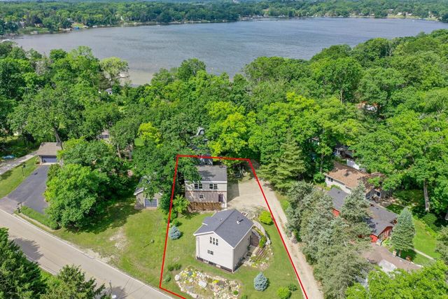 7930 Park STREET, Burlington, WI 53105