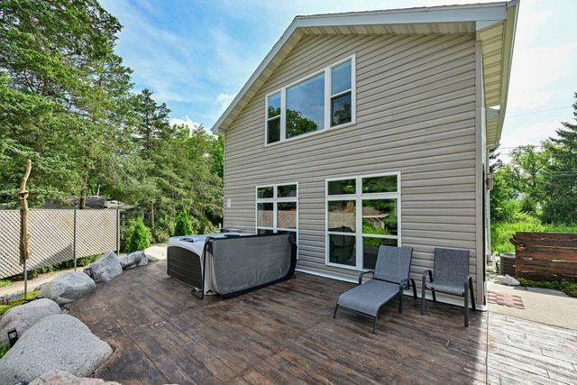 7930 Park STREET, Burlington, WI 53105