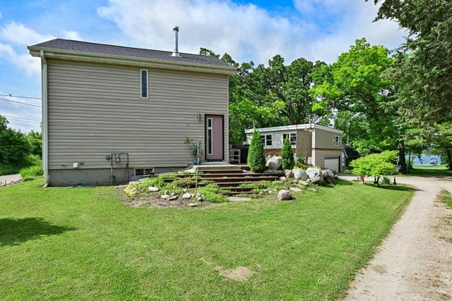 7930 Park STREET, Burlington, WI 53105