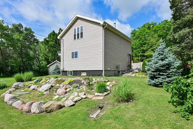7930 Park STREET, Burlington, WI 53105