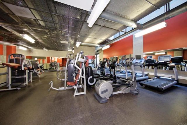 321 10Th Avenue 201, San Diego, CA 92101