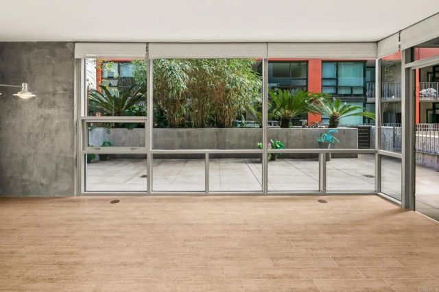 321 10Th Avenue 201, San Diego, CA 92101