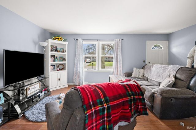 610 Hillcrest Drive, Monticello, IN 47960