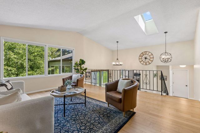 1077 Churchill Circle, Shoreview, MN 55126