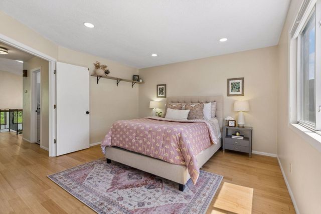 1077 Churchill Circle, Shoreview, MN 55126