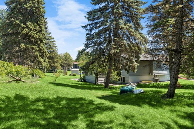 1077 Churchill Circle, Shoreview, MN 55126