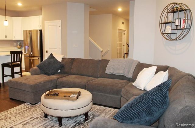 3761 Park Creek Lane, Canton, MI 48188