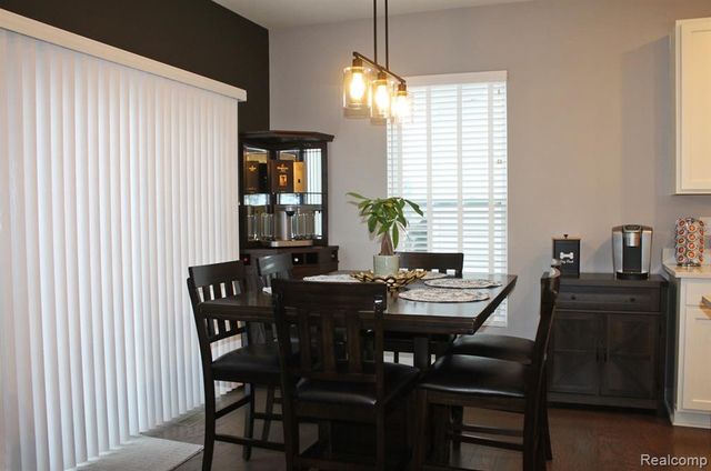 3761 Park Creek Lane, Canton, MI 48188