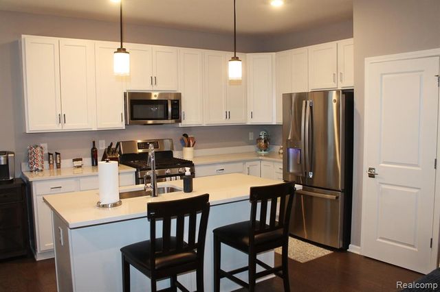 3761 Park Creek Lane, Canton, MI 48188