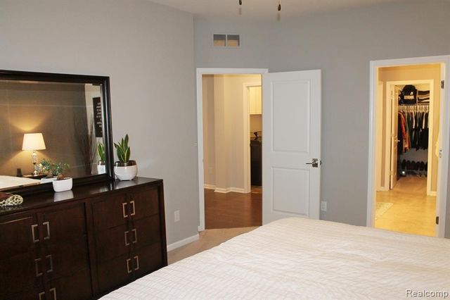 3761 Park Creek Lane, Canton, MI 48188