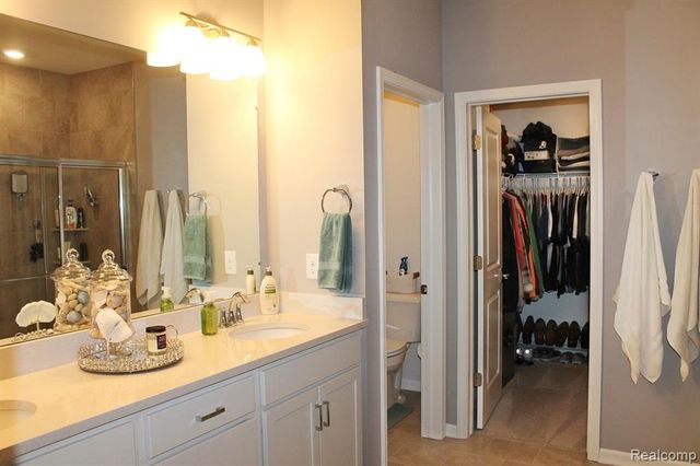 3761 Park Creek Lane, Canton, MI 48188