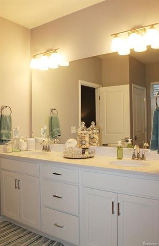 3761 Park Creek Lane, Canton, MI 48188