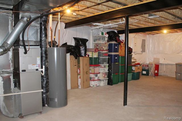 3761 Park Creek Lane, Canton, MI 48188