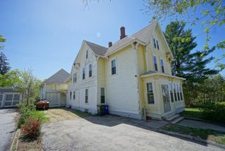 489 Hanover Street, Manchester, NH 03104