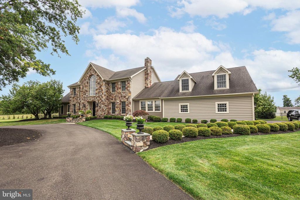 1349 WRIGHTSTOWN RD, NEWTOWN, PA 18940 — photo 3