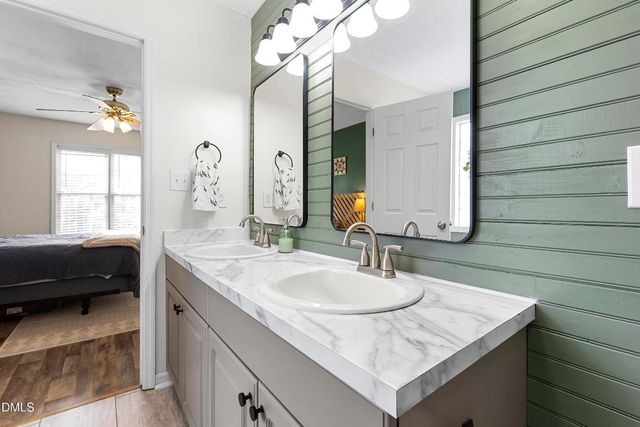 113 Zane Drive, Raeford, NC 28376