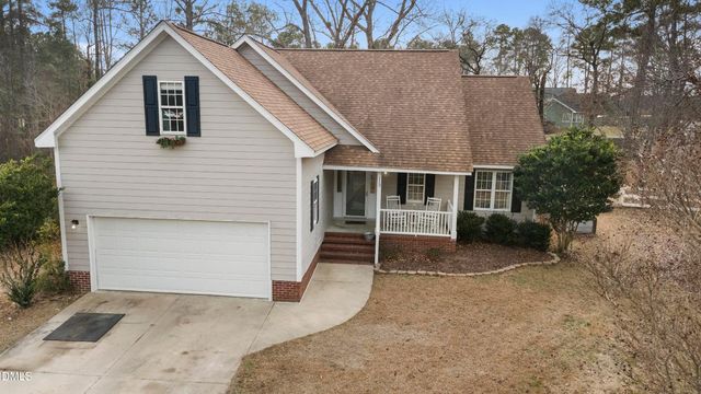 113 Zane Drive, Raeford, NC 28376