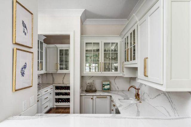 206 Jones Pkwy, Brentwood, TN 37027