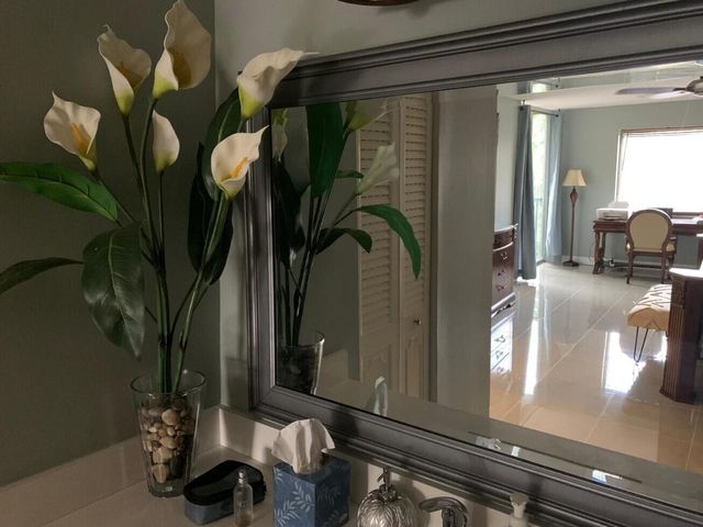 3940 Inverrary Boulevard 302, Lauderhill, FL 33319