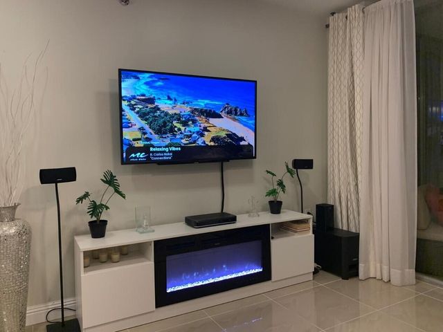 3940 Inverrary Boulevard 302, Lauderhill, FL 33319