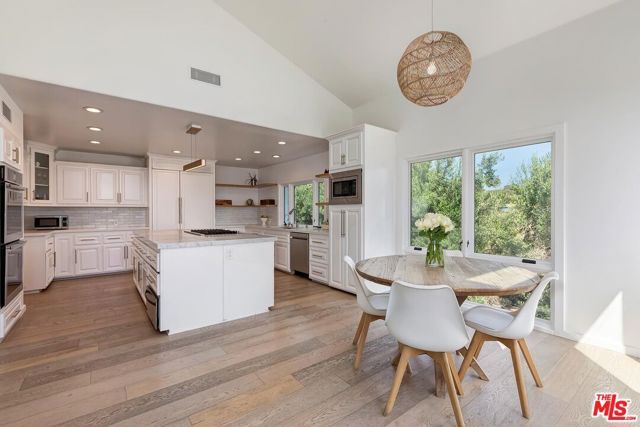 33002 Pacific Coast Highway, Malibu, CA 90265