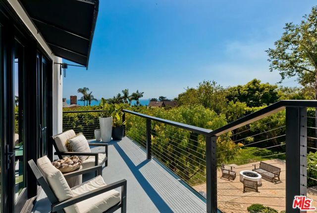 33002 Pacific Coast Highway, Malibu, CA 90265