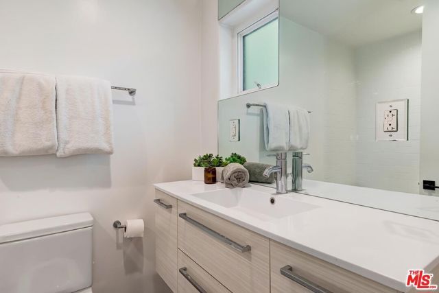 33002 Pacific Coast Highway, Malibu, CA 90265