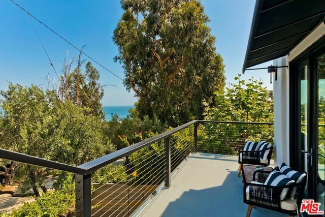 33002 Pacific Coast Highway, Malibu, CA 90265