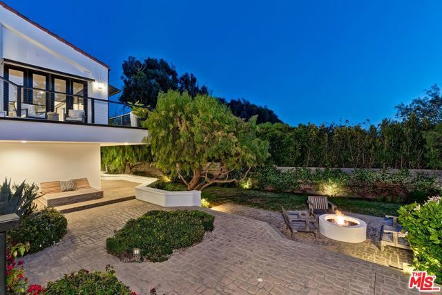 33002 Pacific Coast Highway, Malibu, CA 90265